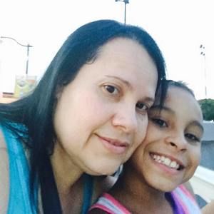 Meet your Posher, Gloria